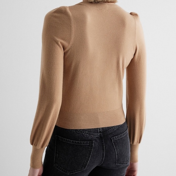 NWT Express Women's Sequin Long Sleeve Button Front Cardigan Sweater Top XS Gold - Picture 3 of 15